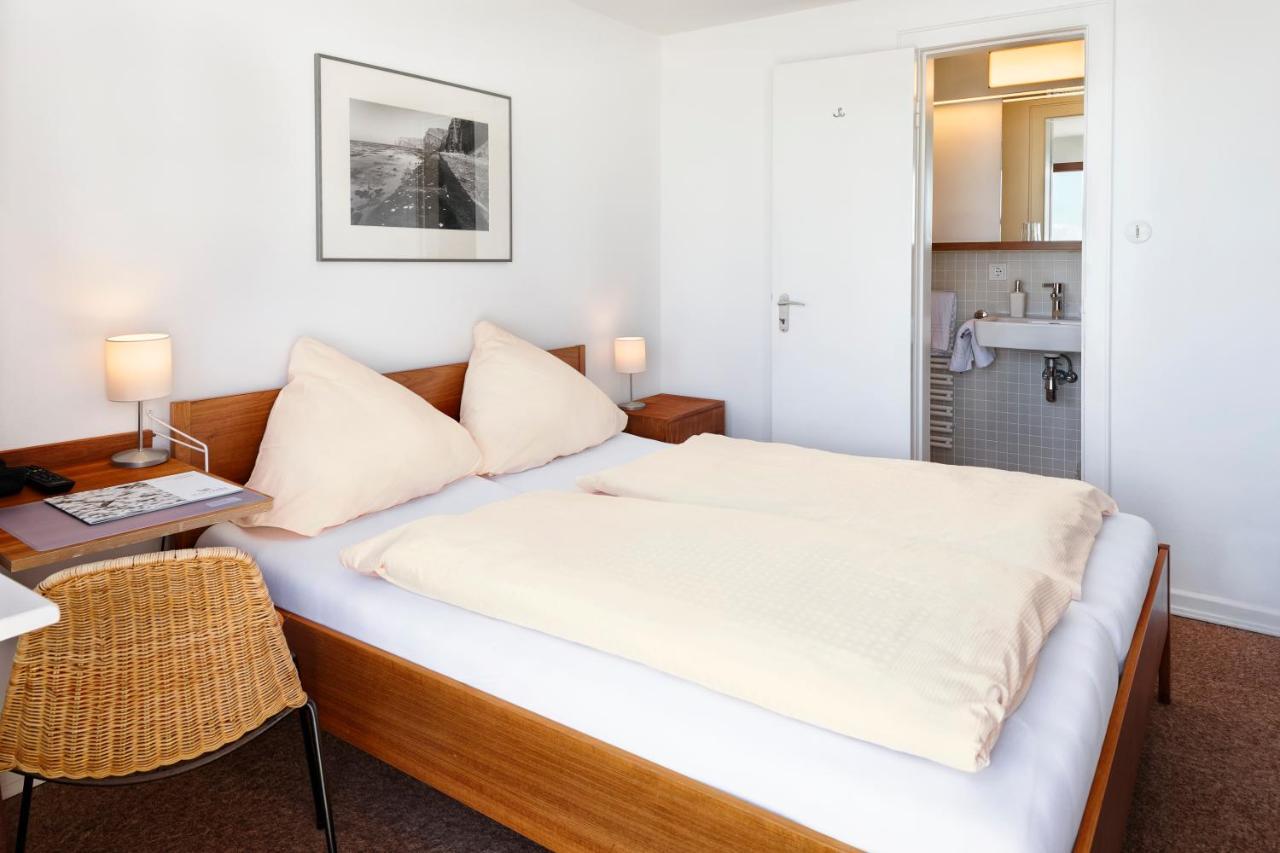 Hotel Haus Rooad Weeter Heligoland Exterior foto